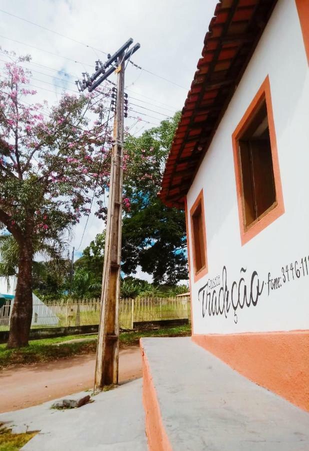 Pousada Tradicao Алту-Параизу-ди-Гояс Экстерьер фото